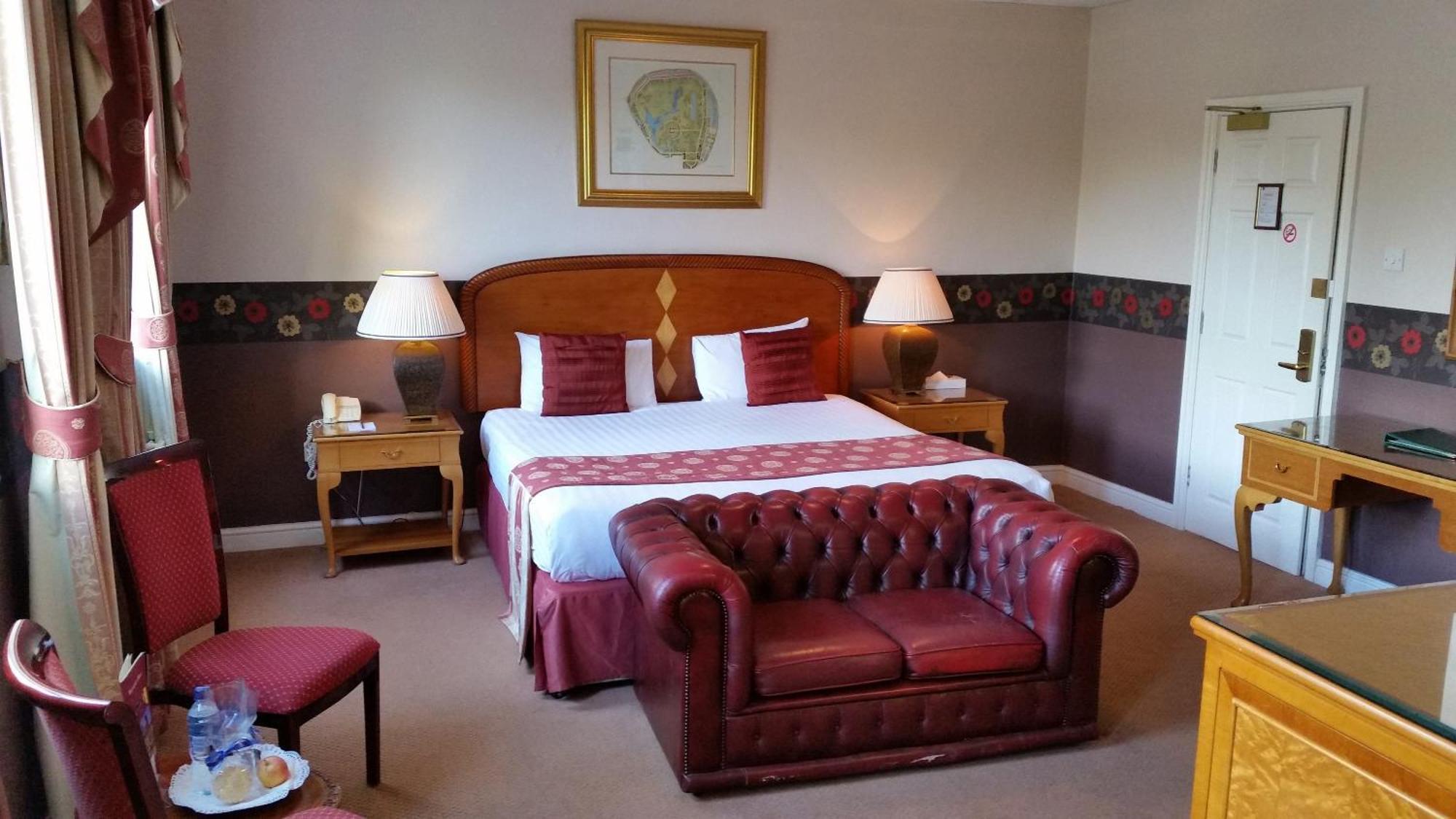 Haughton Hall Hotel & Leisure Club تيلفورد المظهر الخارجي الصورة