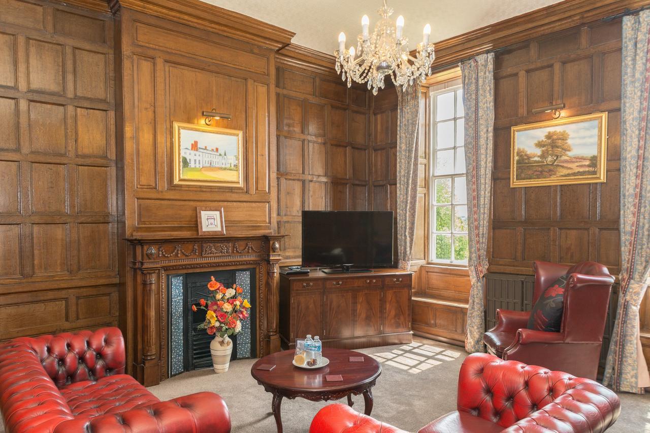 Haughton Hall Hotel & Leisure Club تيلفورد المظهر الخارجي الصورة